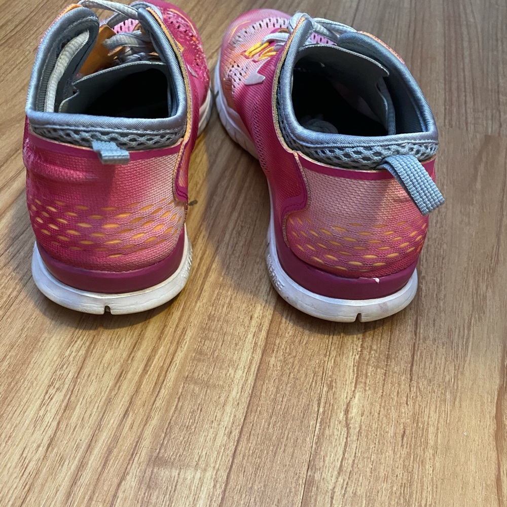 Nike Free 5.0 shoe - Picture 2 of 4